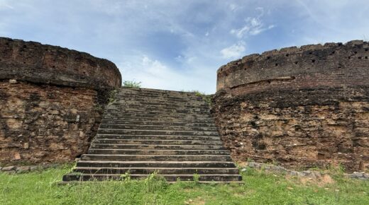 The Fort That Forgot Its Kingdom